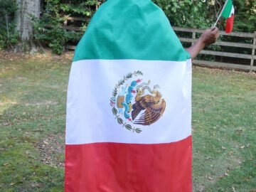 Mexico National Flag Cape, Patriotic Sports Fan Costume for Independence Day and World Cup Events (Mexico)