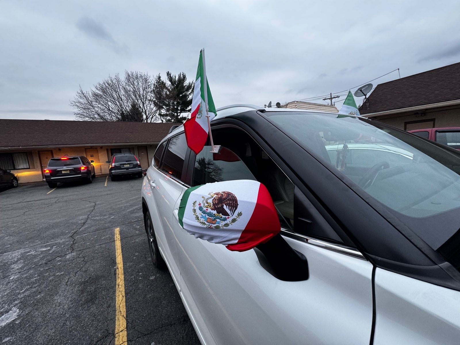 Mexico Car Mirror Cover Flag Wrap – | Vehicle Fan Accessory | National Team Support | Fits Most Sedans/SUVs - Image 4