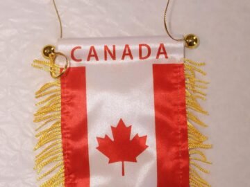 Canada Flag Car Banner, Mini Canada Pennant with Gold Tassels